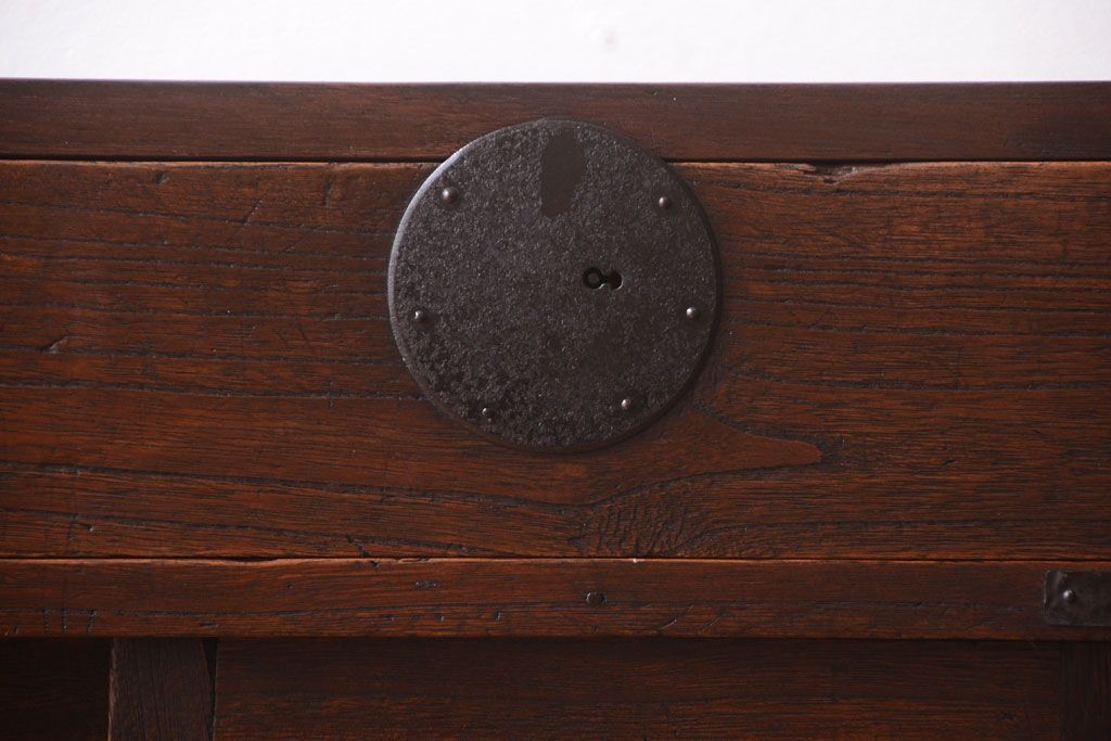 アンティーク家具　古民具・骨董　総桐材の小ぶりな古い帳場箪笥(桐箪笥、桐たんす)