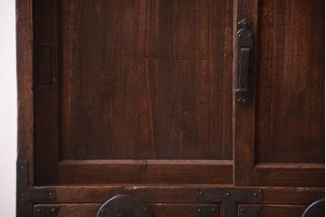 アンティーク家具　古民具・骨董　総桐材の小ぶりな古い帳場箪笥(桐箪笥、桐たんす)