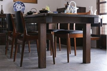 アンティーク家具　和製アンティーク　松材の大きな古い作業台