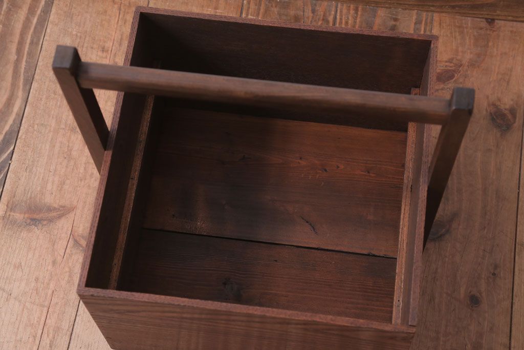 アンティーク雑貨　古民具・骨董　大正　古い木の岡持ち