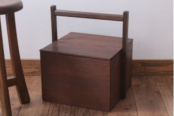 アンティーク雑貨　古民具・骨董　大正　古い木の岡持ち