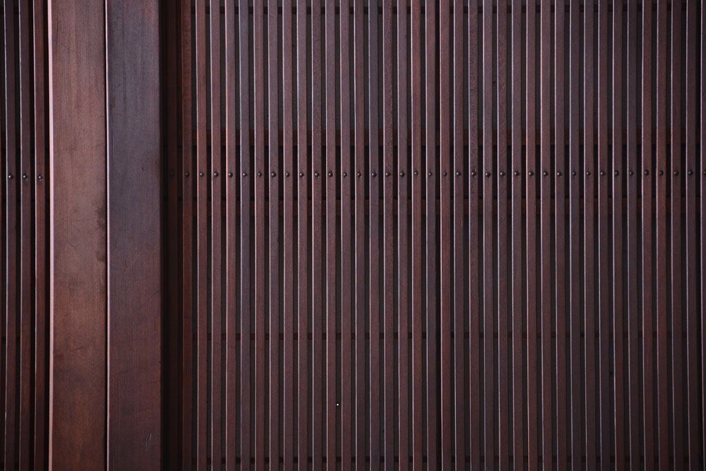 古民具・骨董　高級品　ガラス帯の万本格子戸