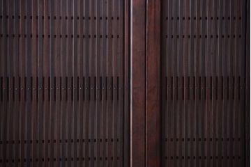 古民具・骨董　裏障子付き!上質なアンティーク万本格子戸2枚セット
