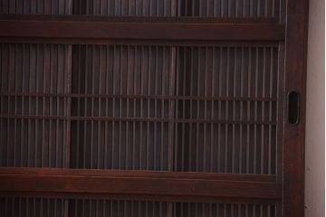 古民具・骨董　裏障子付き!上質なアンティーク万本格子戸2枚セット