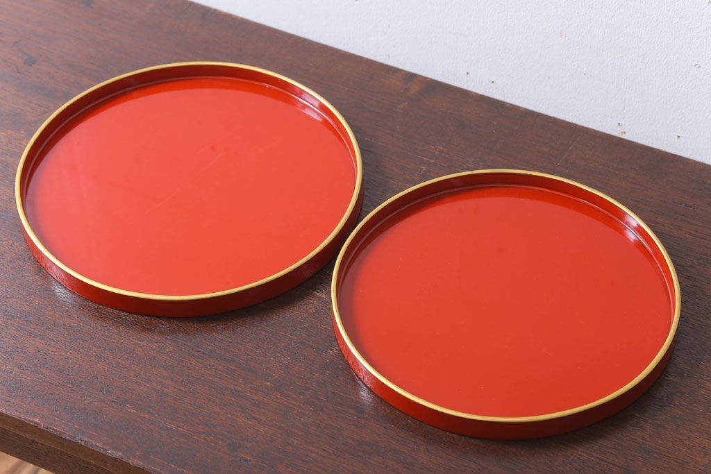 アンティーク雑貨　和製アンティーク　昭和初期　朱塗木製丸盆　2枚セット