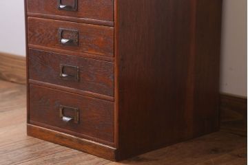 レトロ家具　昭和レトロ　ネームプレート取っ手!古いナラ材のアンティーク小引き出し