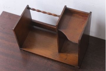 アンティーク雑貨　和製アンティーク　珍しいデザインの木製本立て