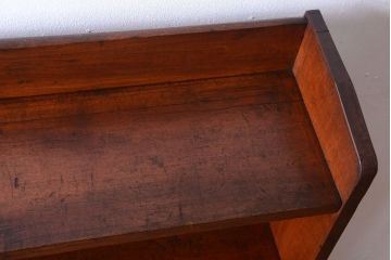 アンティーク家具　和製アンティーク　シンプルな古い木製の本棚(ブックシェルフ・飾り棚)