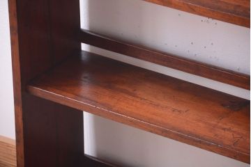 アンティーク家具　和製アンティーク　シンプルな古い木製の本棚(ブックシェルフ・飾り棚)