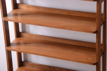 レトロ家具　和製アンティーク　レトロでシンプルな古い木製本棚(ブックシェルフ・飾り棚)
