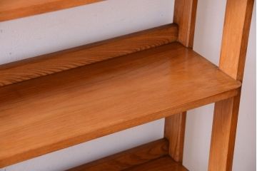 レトロ家具　和製アンティーク　レトロでシンプルな古い木製本棚(ブックシェルフ・飾り棚)