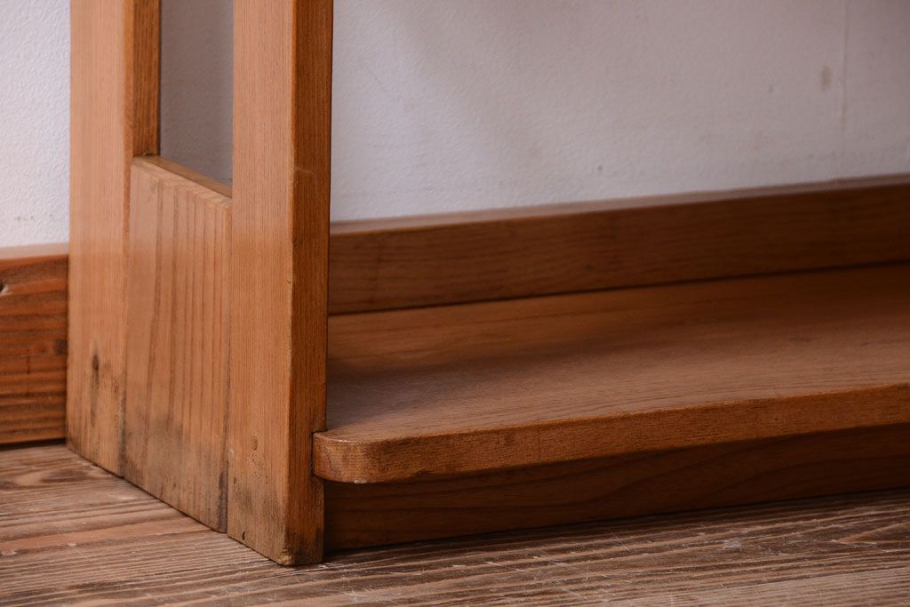 レトロ家具　和製アンティーク　レトロでシンプルな古い木製本棚(ブックシェルフ・飾り棚)