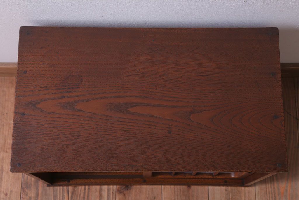 アンティーク家具　和製アンティーク　障子戸!古い木の小ぶりな戸棚