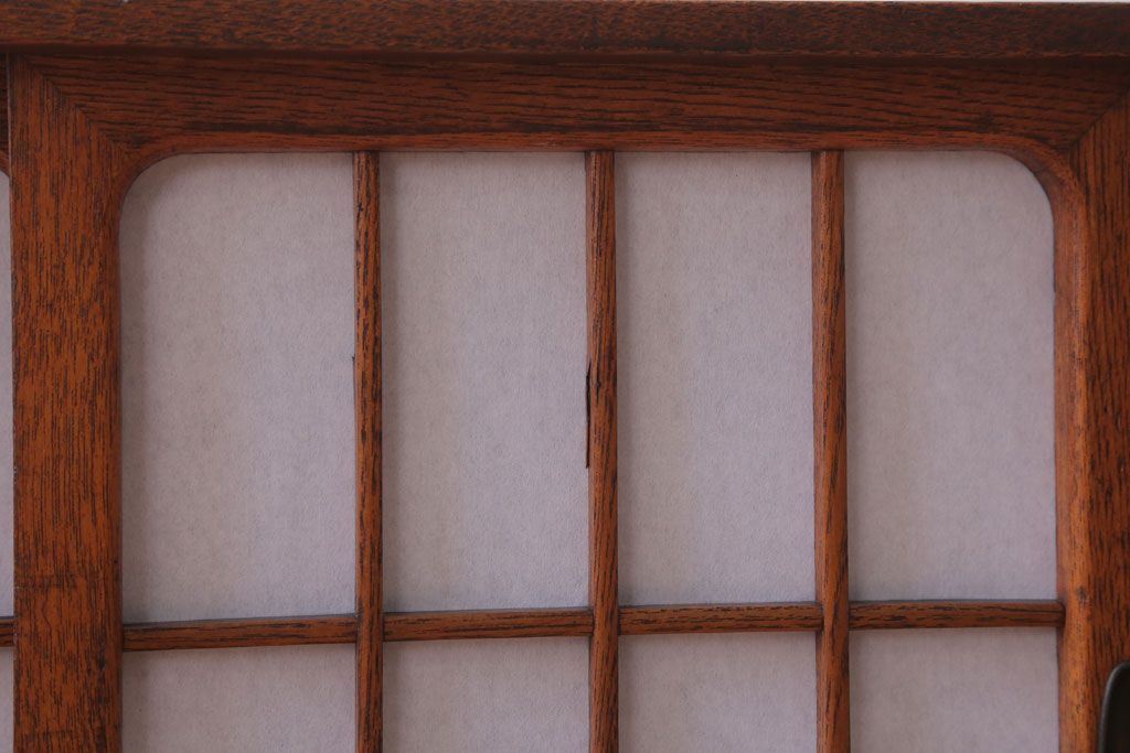 アンティーク家具　和製アンティーク　障子戸!古い木の小ぶりな戸棚