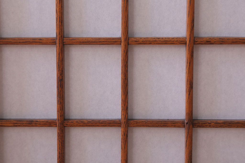 アンティーク家具　和製アンティーク　障子戸!古い木の小ぶりな戸棚