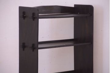 アンティーク家具　和製アンティーク　シンプルな古い木製の本棚(ブックシェルフ・飾り棚)(2)