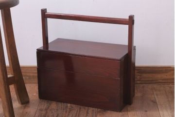 アンティーク雑貨　古民具・骨董　大正　漆塗りの古い岡持ち