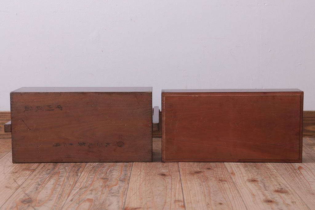 アンティーク雑貨　古民具・骨董　大正　漆塗りの古い岡持ち