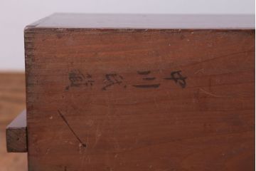 アンティーク雑貨　古民具・骨董　大正　漆塗りの古い岡持ち