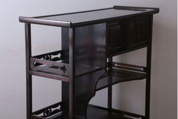 中古　民芸家具　シンプルで上品な飾り棚