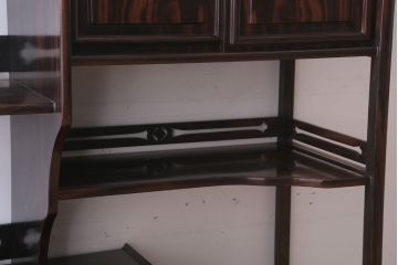 中古　民芸家具　シンプルで上品な飾り棚