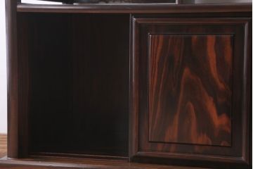 中古　民芸家具　シンプルで上品な飾り棚