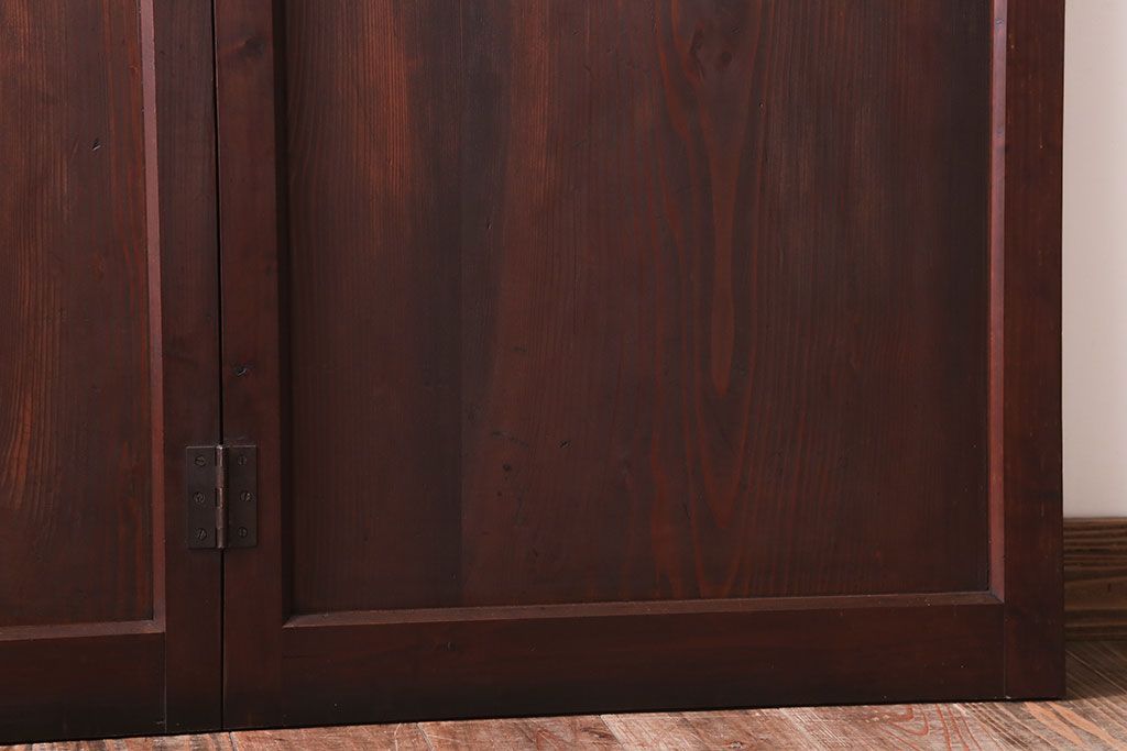 アンティーク　古い木製の折れ戸(折りたたみドア・フォールディングドア)(1)