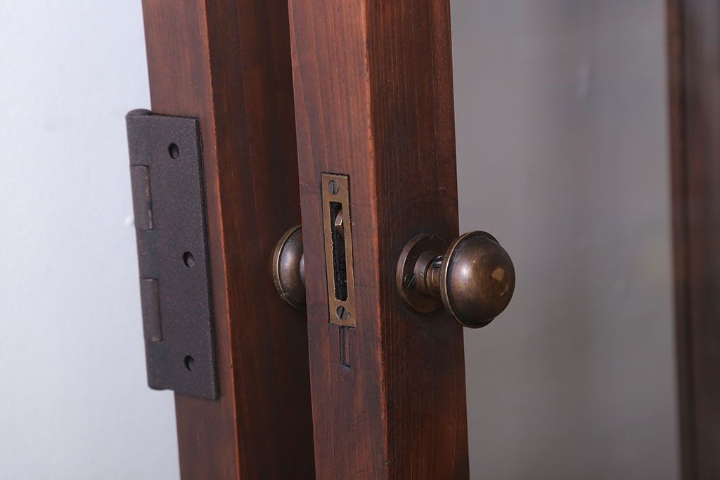 アンティーク　古い木製の折れ戸(折りたたみドア・フォールディングドア)(1)