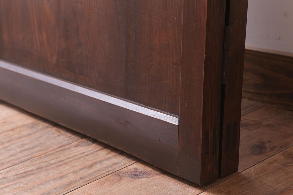 アンティーク　古い木製の折れ戸(折りたたみドア・フォールディングドア)(1)