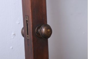 アンティーク　古い木製の折れ戸(折りたたみドア・フォールディングドア)(1)