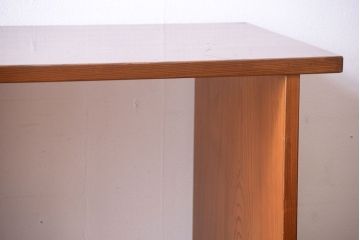 レトロ家具　昭和レトロ　古い木製のシンプルな飾り棚(茶棚)