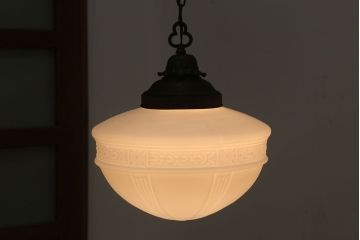 ジャンク品　大正ロマン!お洒落な陽刻ガラス天井照明