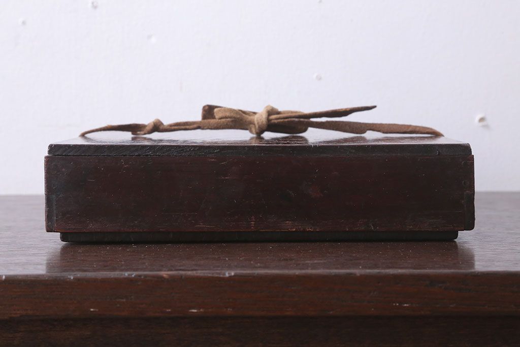 アンティーク雑貨　古民具・骨董　明治〜大正期　漆塗り!古い小物収納箱(文箱・木箱・小箱)