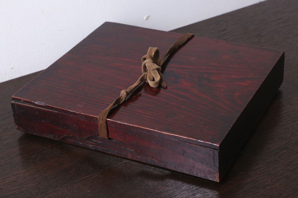 アンティーク雑貨　古民具・骨董　明治〜大正期　漆塗り!古い小物収納箱(文箱・木箱・小箱)