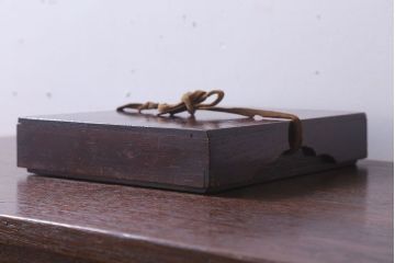 アンティーク雑貨　古民具・骨董　明治〜大正期　漆塗り!古い小物収納箱(文箱・木箱・小箱)