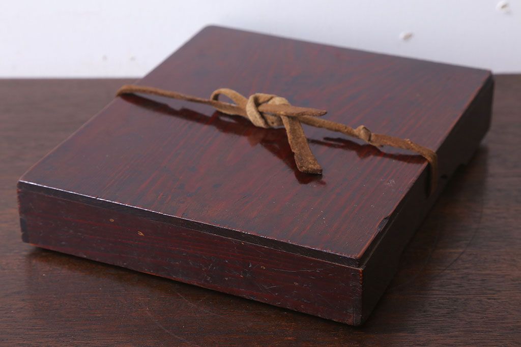 アンティーク雑貨　古民具・骨董　明治〜大正期　漆塗り!古い小物収納箱(文箱・木箱・小箱)
