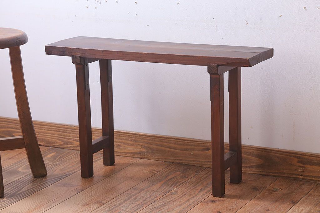 アンティーク雑貨　和製アンティーク　古い木製の飾り台(2)