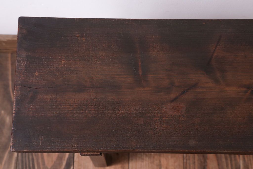 アンティーク雑貨　和製アンティーク　古い木製の飾り台(2)