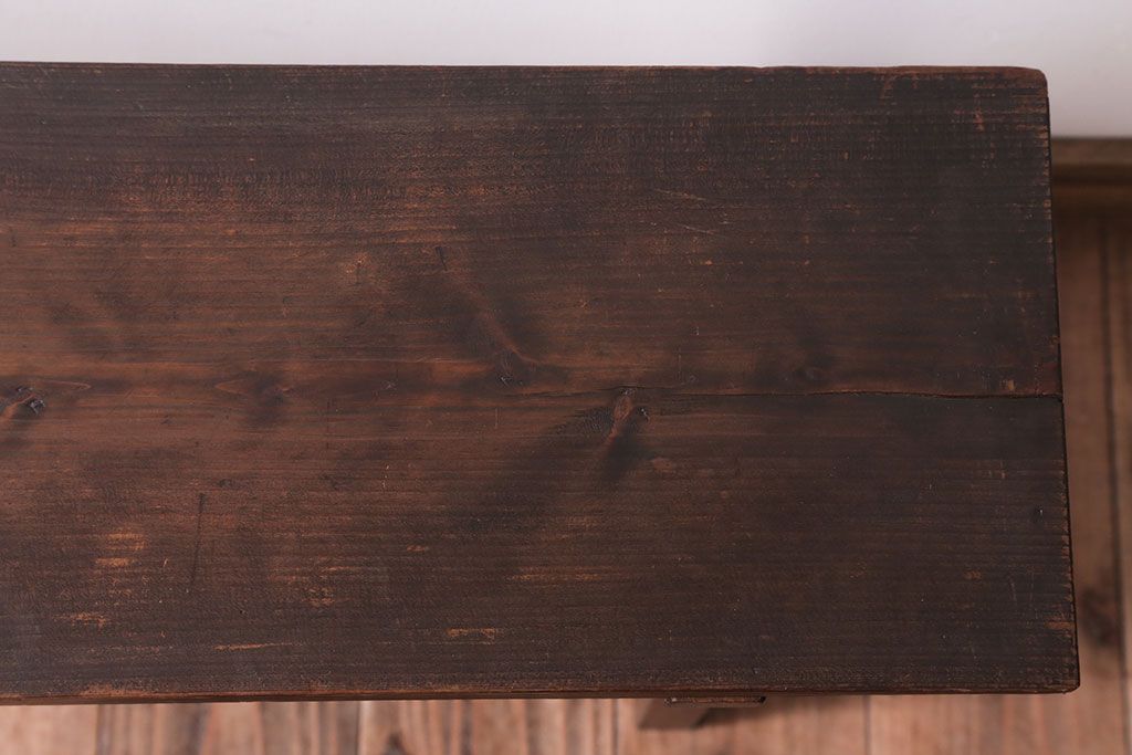 アンティーク雑貨　和製アンティーク　古い木製の飾り台(2)