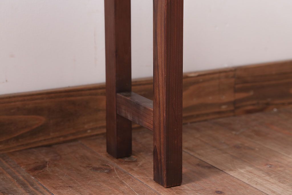 アンティーク雑貨　和製アンティーク　古い木製の飾り台(2)