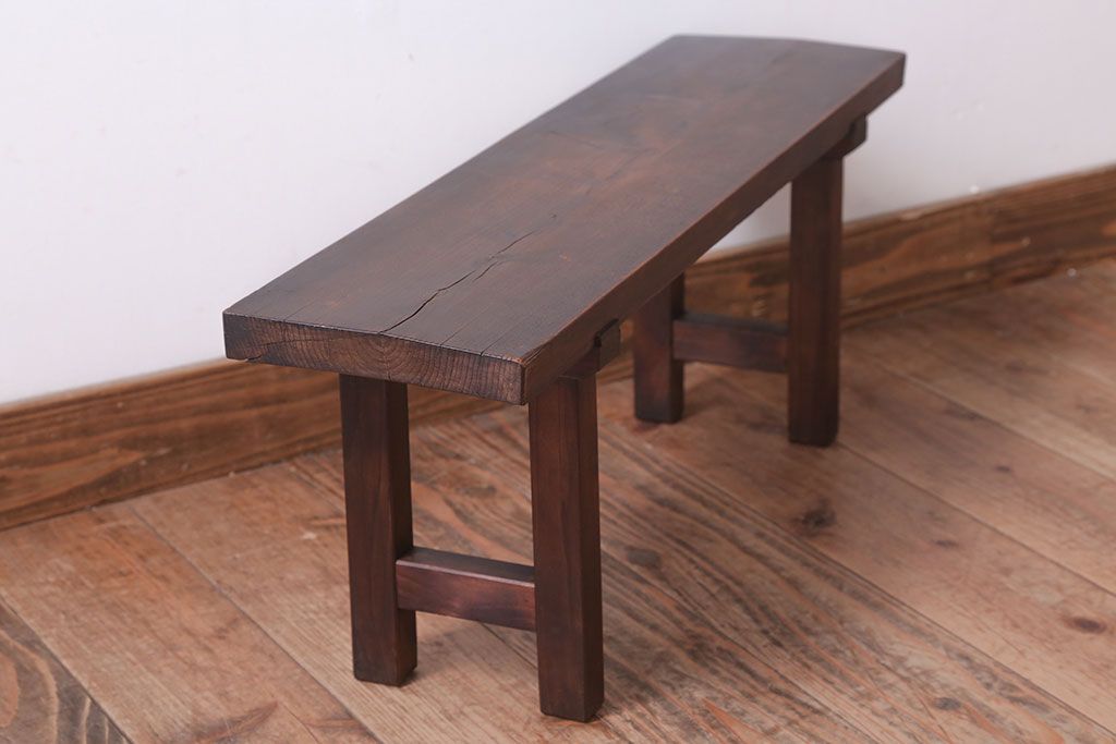 アンティーク雑貨　和製アンティーク　古い木製の飾り台