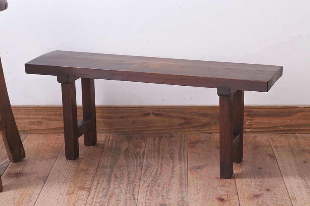 アンティーク雑貨　和製アンティーク　古い木製の飾り台