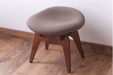 ヴィンテージ家具　ビンテージ　ミッドセンチュリースタイルのチェア(スツール)