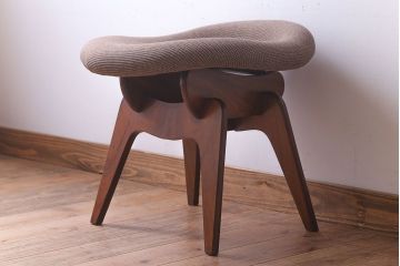 ヴィンテージ家具　ビンテージ　ミッドセンチュリースタイルのチェア(スツール)