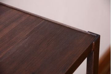 ラフジュ工房オリジナル　シンプルな背の低いアイアンラック(1)