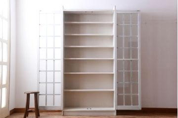 レトロ家具　昭和レトロ　大ぶりなペイント本箱(ブックケース)(2)