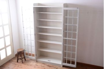 レトロ家具　昭和レトロ　大ぶりなペイント本箱(ブックケース)(2)