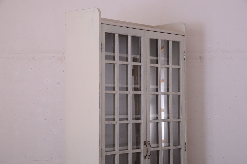 レトロ家具　昭和レトロ　大ぶりなペイント本箱(ブックケース)(2)