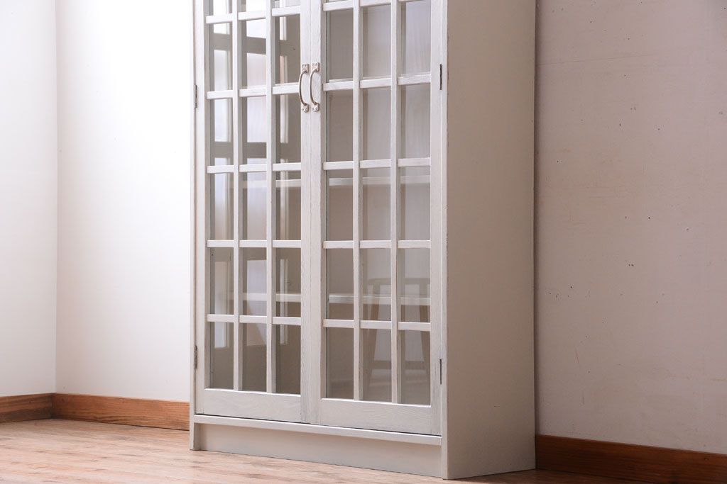 レトロ家具　昭和レトロ　大ぶりなペイント本箱(ブックケース)(2)