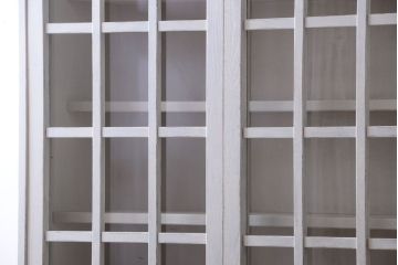 レトロ家具　昭和レトロ　大ぶりなペイント本箱(ブックケース)(2)